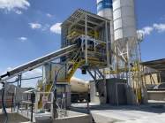 Nová miešačka betónu